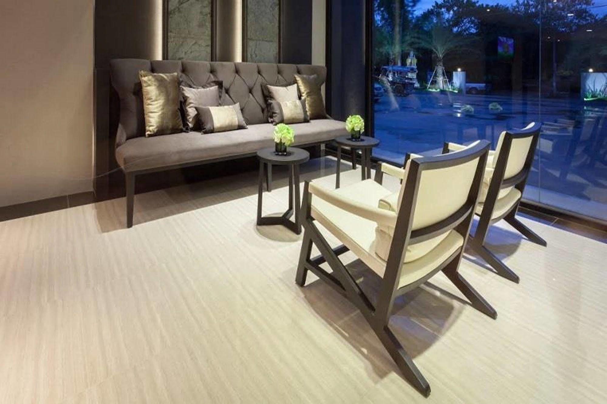 Kesorn Boutique Hotel Buriram Exteriör bild